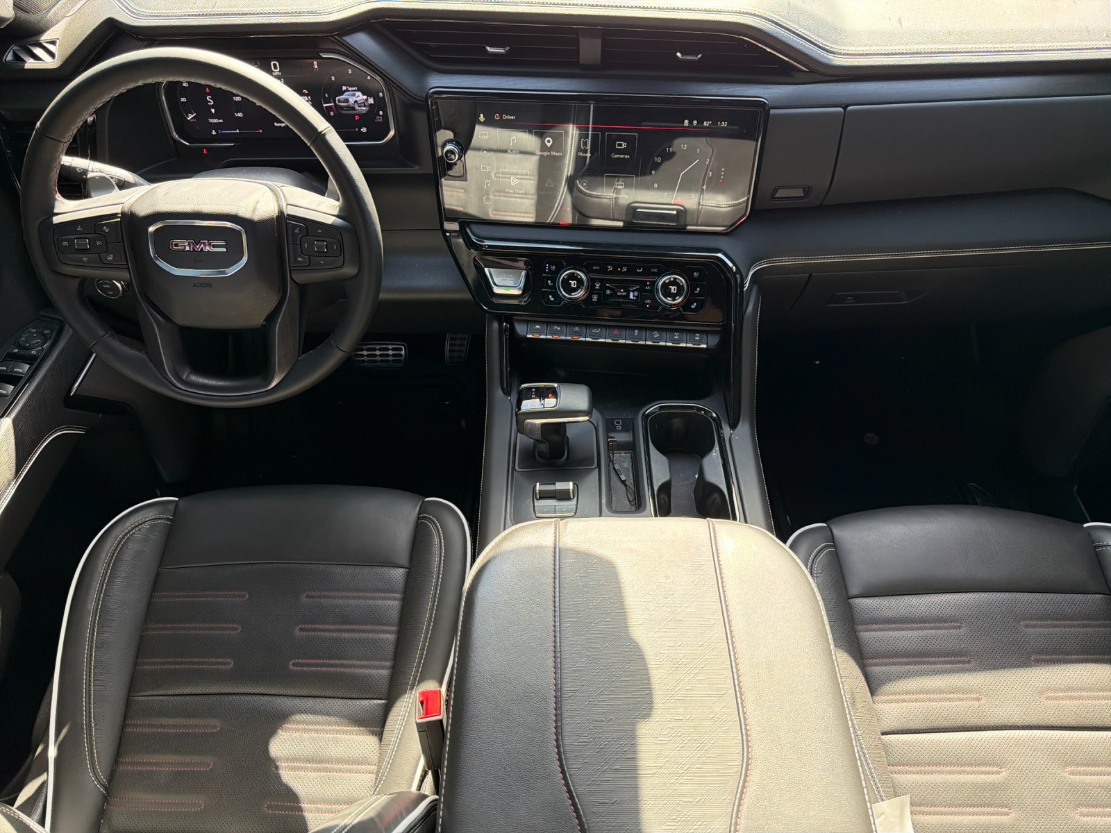 Used 2026 GMC Sierra 1500 AT4X AWD/4WD image 9