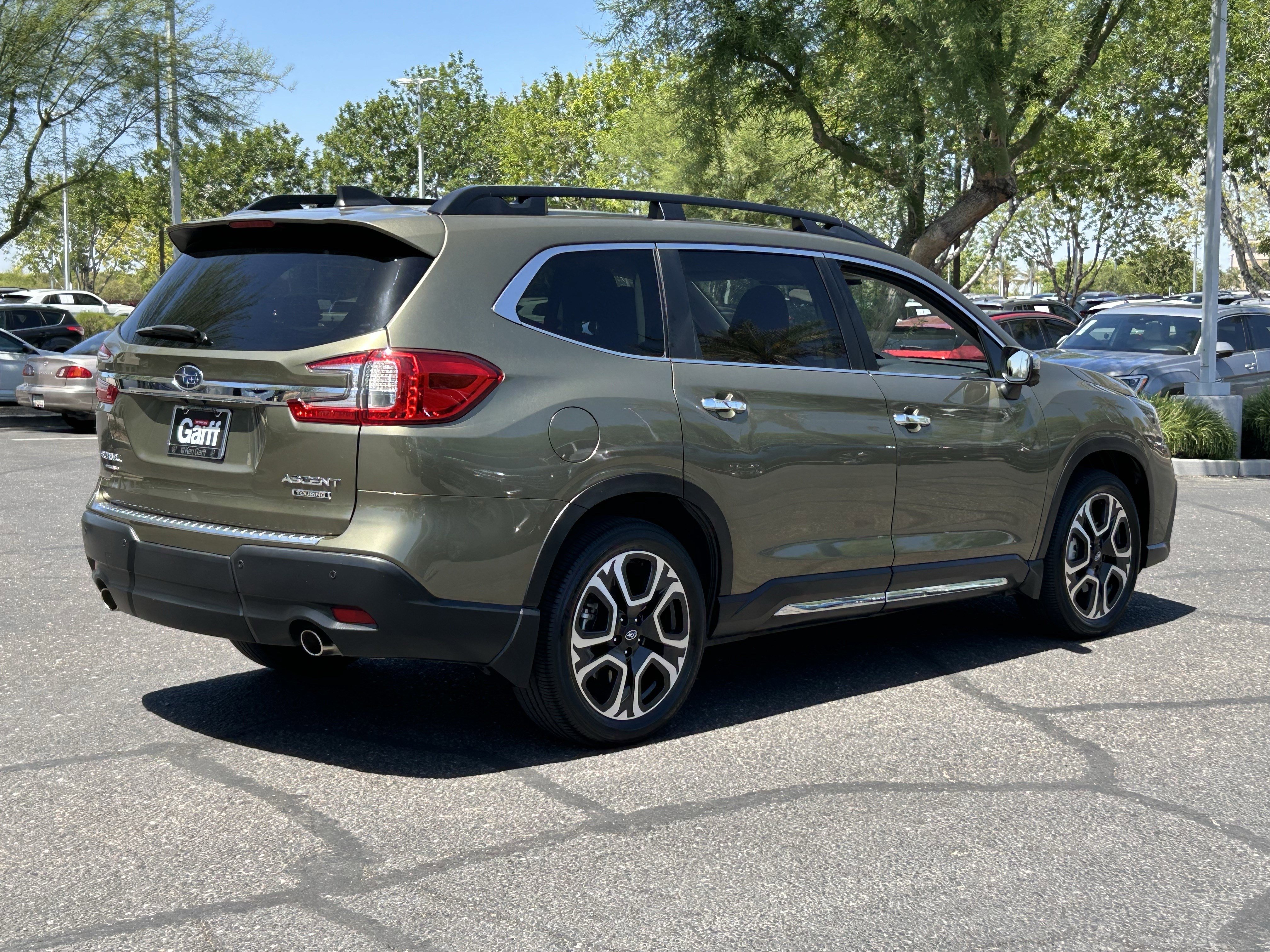 Used 2023 Subaru Ascent Touring AWD/4WD image 4