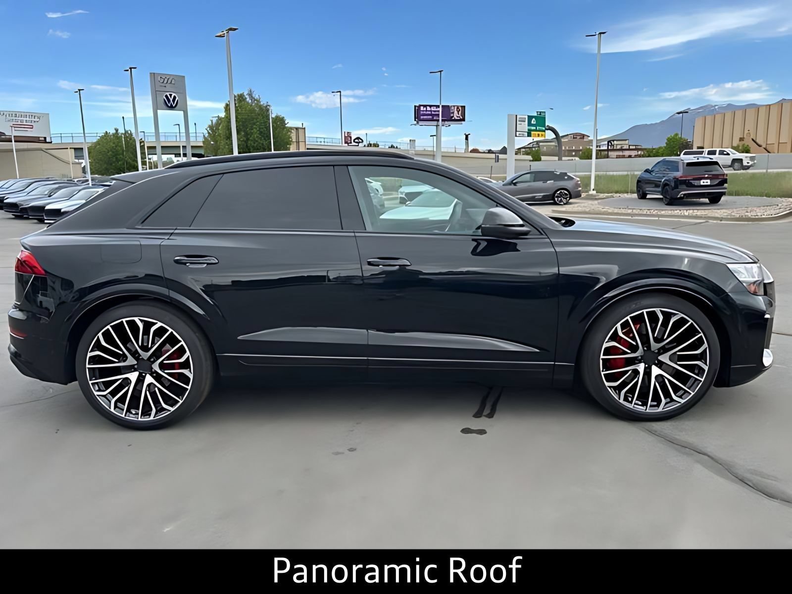 New 2026 Audi SQ8 Prestige AWD/4WD image 8