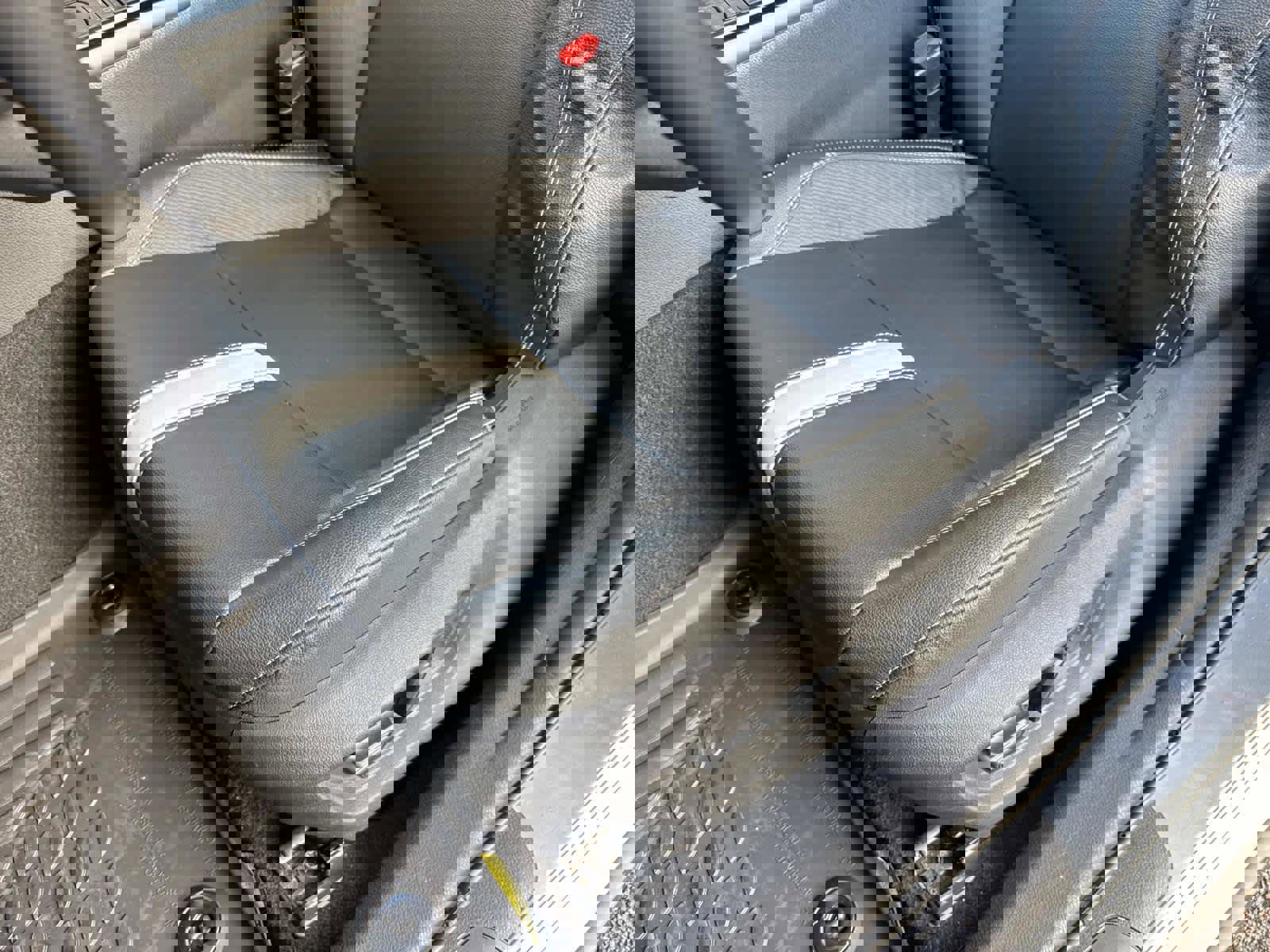 Used 2025 Toyota Camry SE image 19