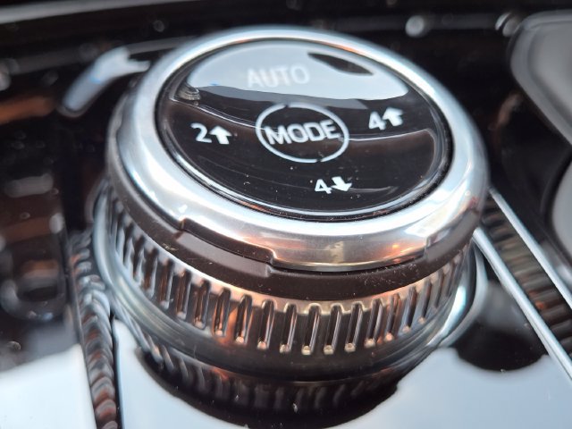 New 2026 GMC Canyon AT4 w/ AT4 Premium Package AWD/4WD image 32