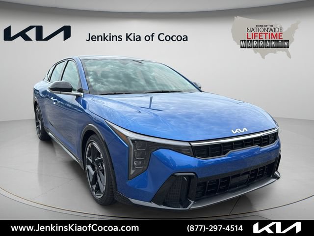 New 2026 Kia K4 EX w/ GT-Line Premium Package FWD image 2