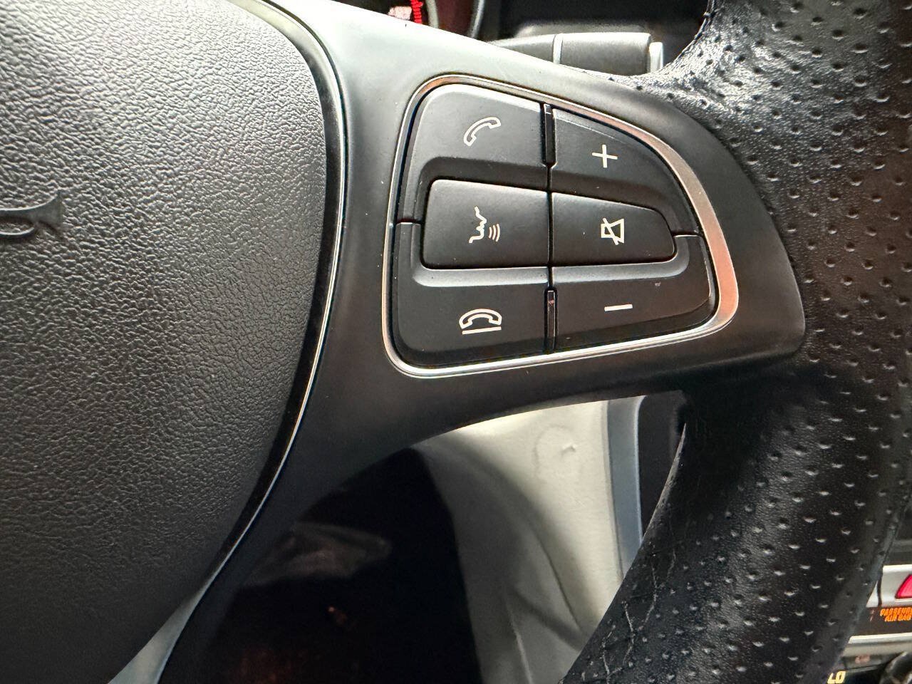 Used 2019 Mercedes-Benz CLA 250 4MATIC image 24