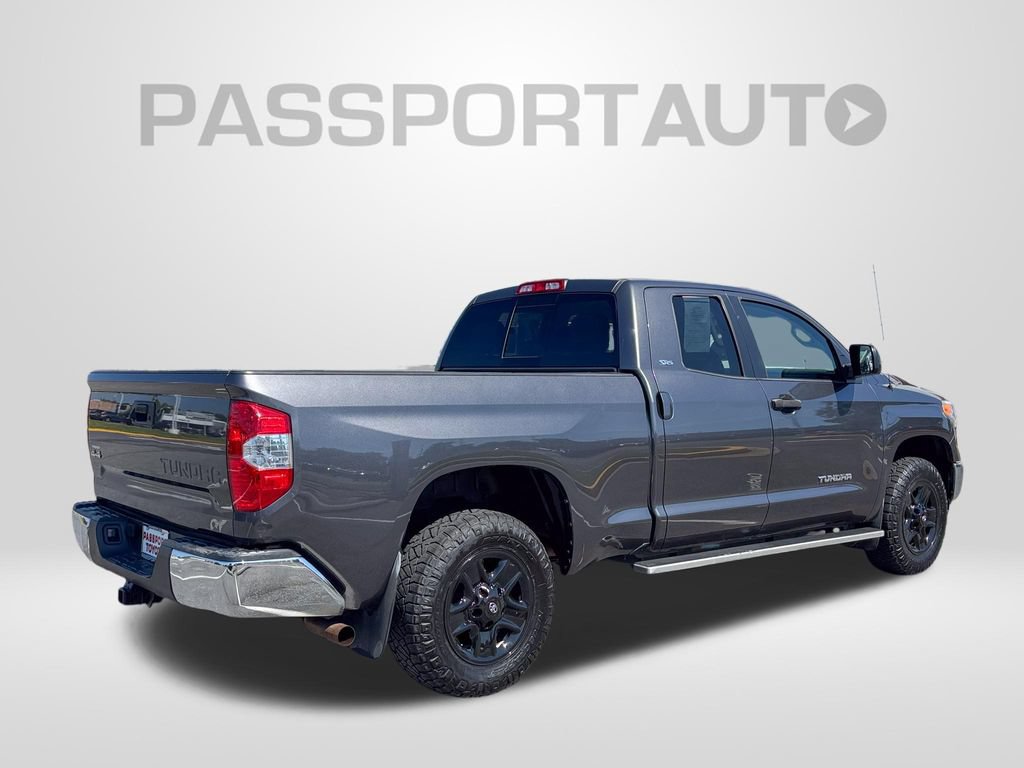 Used 2017 Toyota Tundra SR5 AWD/4WD image 8