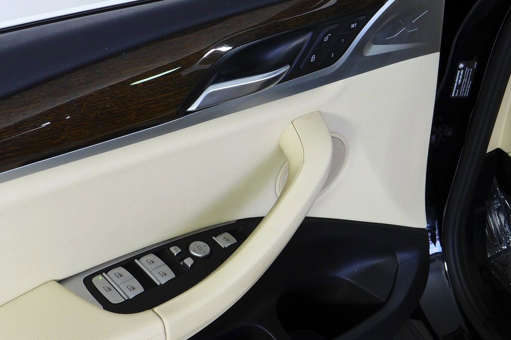 Used 2020 BMW X3 sDrive30i w/ Convenience Package RWD image 13