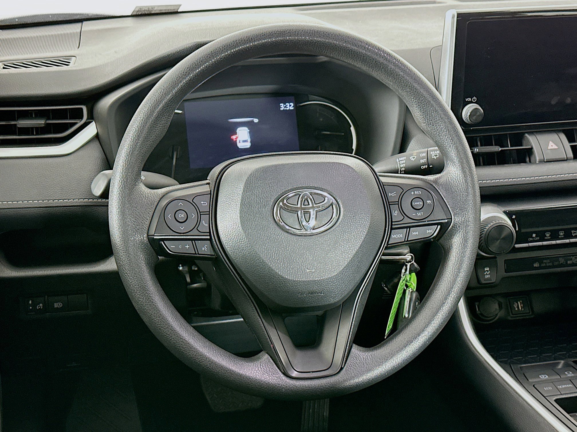 Used 2025 Toyota RAV4 LE image 17