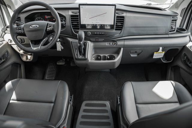 New 2025 Ford Transit 150 Low Roof image 27