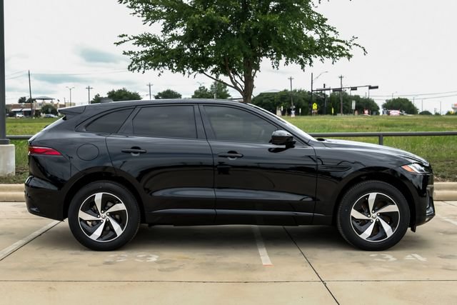 Used 2026 Jaguar F-PACE R-Dynamic S AWD/4WD image 7
