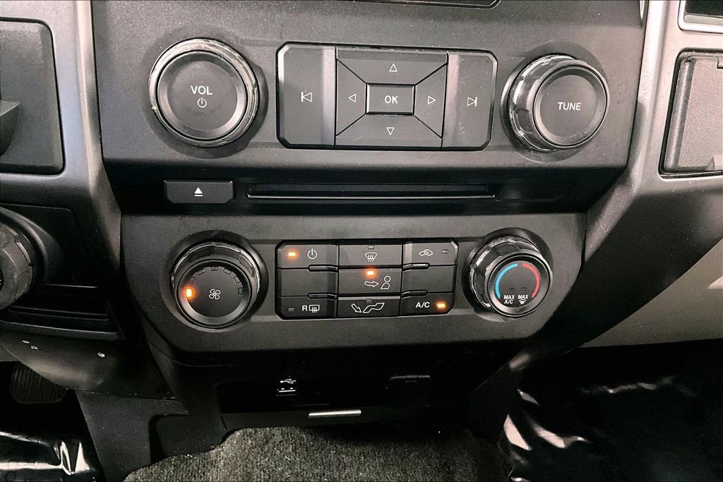 Used 2017 Ford F150 XLT w/ Equipment Group 301A Mid image 32