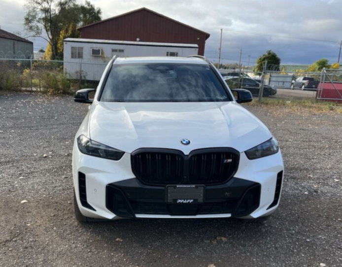 Used 2024 BMW X5 M60i AWD/4WD image 4