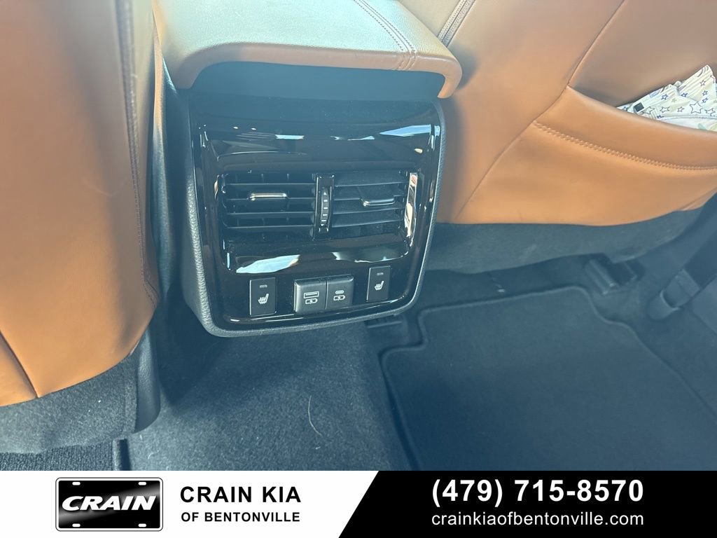 Used 2022 Toyota Avalon Limited w/ Advanced Safety Package FWD image 47