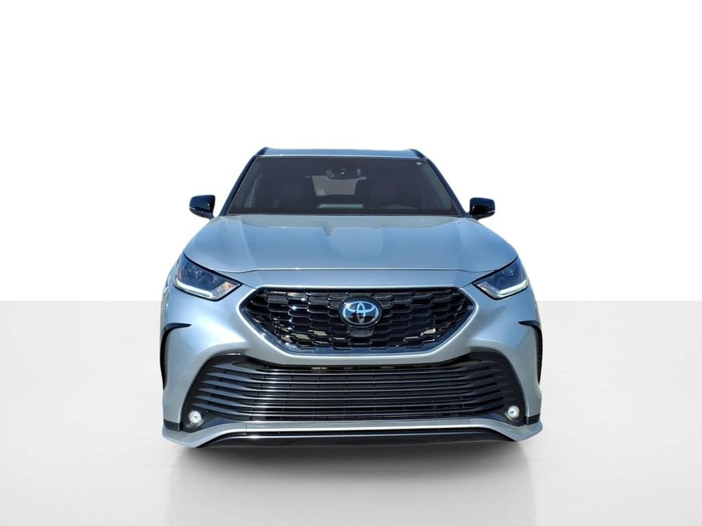 Used 2022 Toyota Highlander XSE image 8