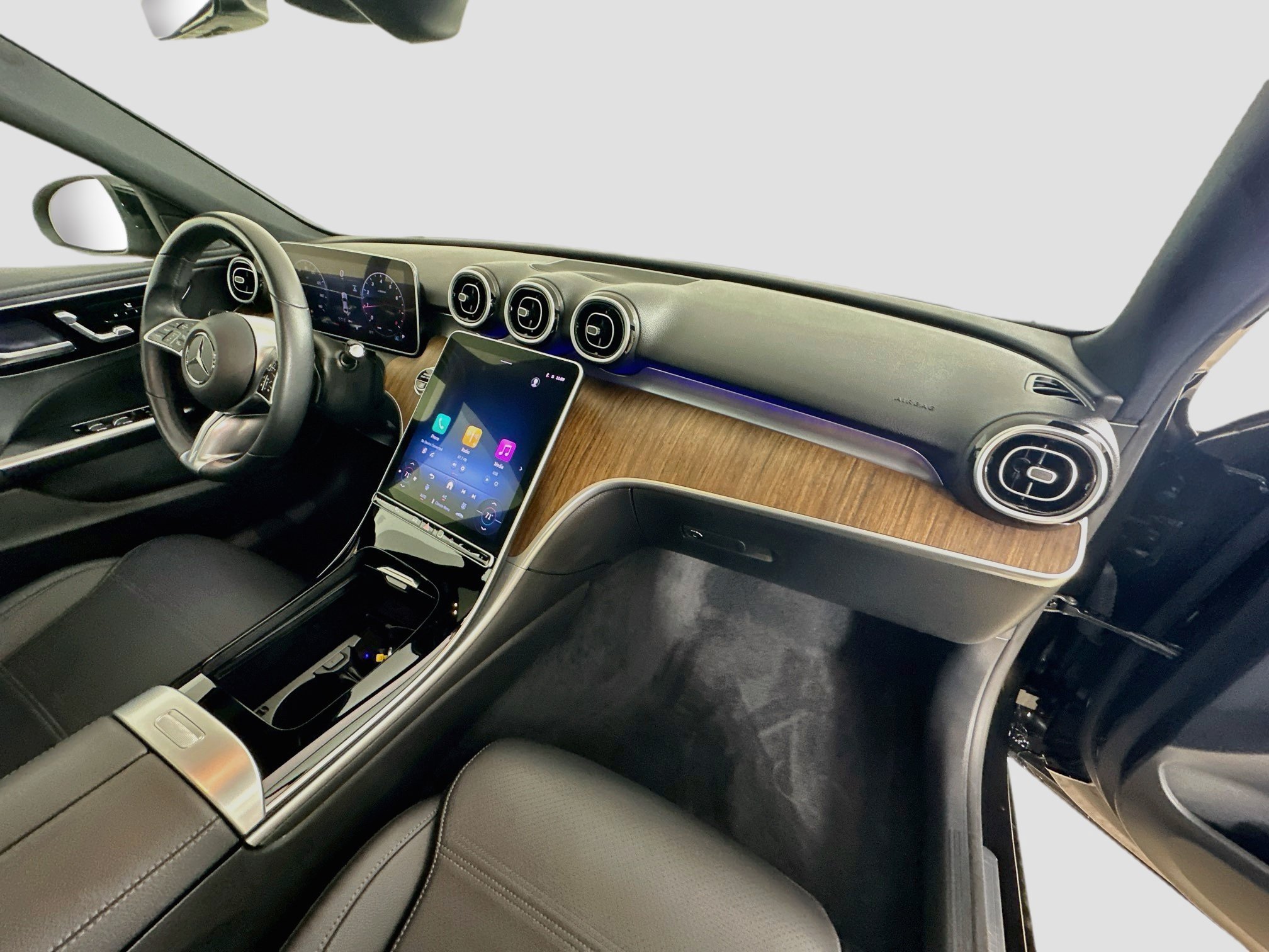 Certified 2025 Mercedes-Benz C 300 4MATIC Sedan image 33