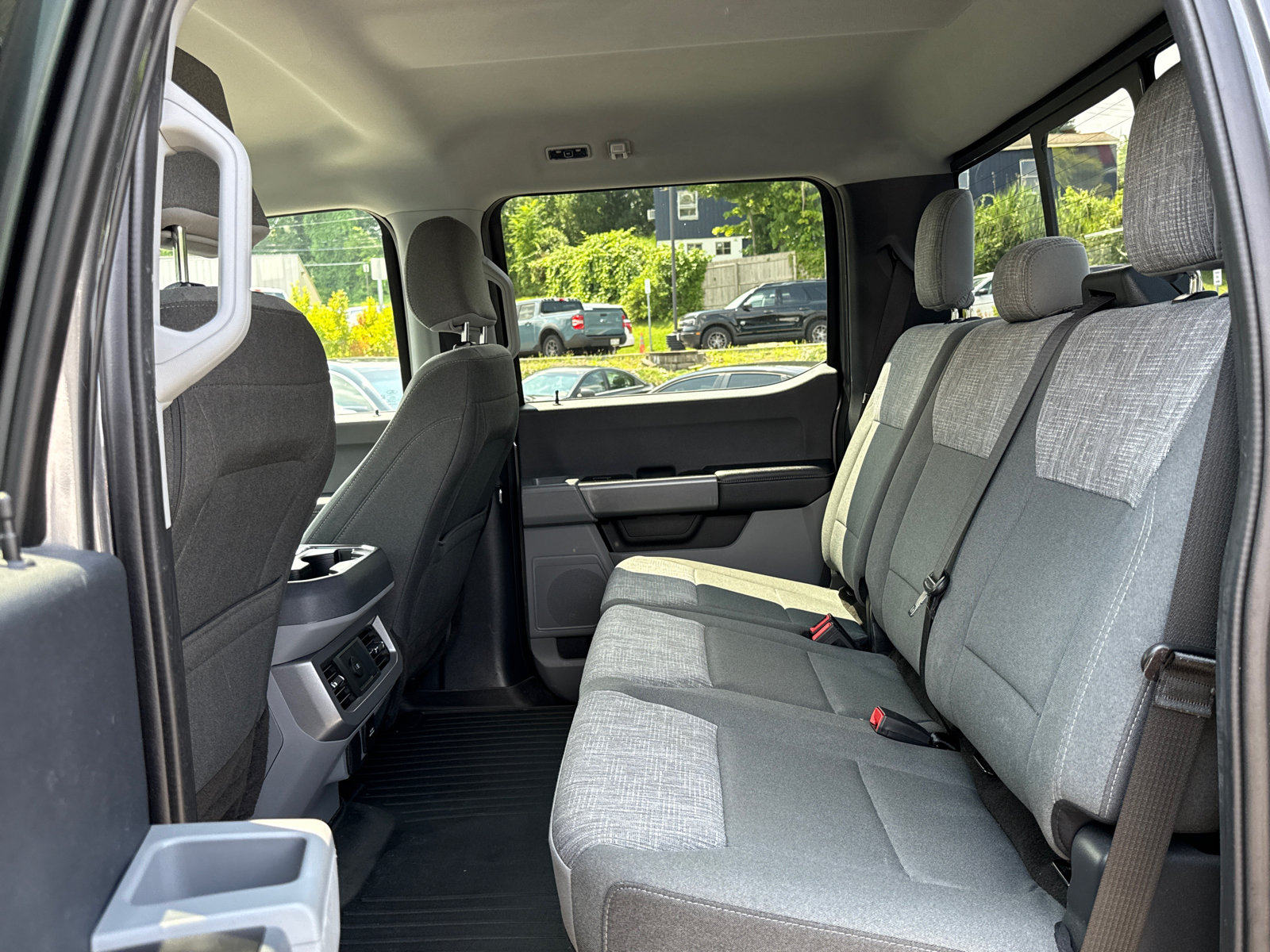 Used 2023 Ford F250 XLT w/ Snow Plow Prep Package AWD/4WD image 22