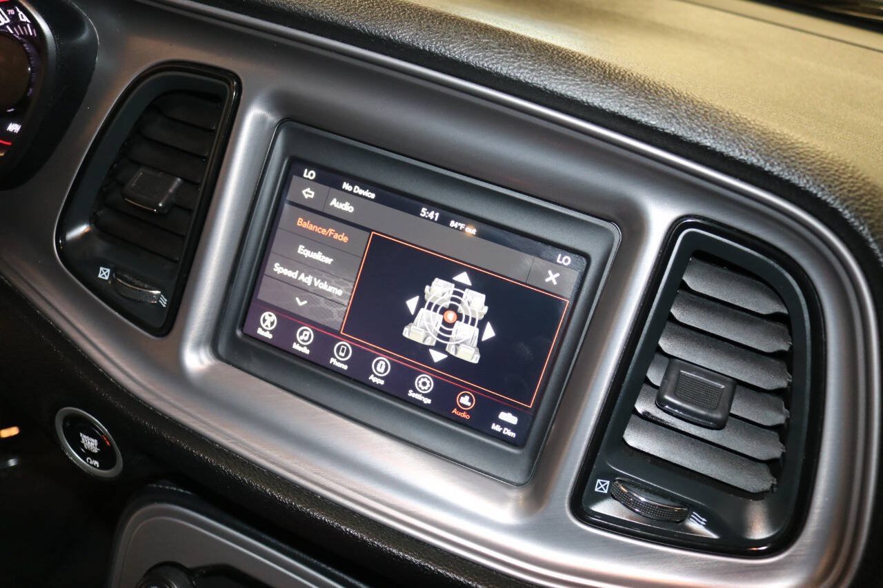 Used 2023 Dodge Challenger SXT RWD image 31