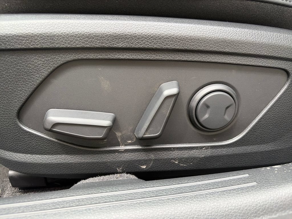 New 2026 Kia K5 GT FWD image 15