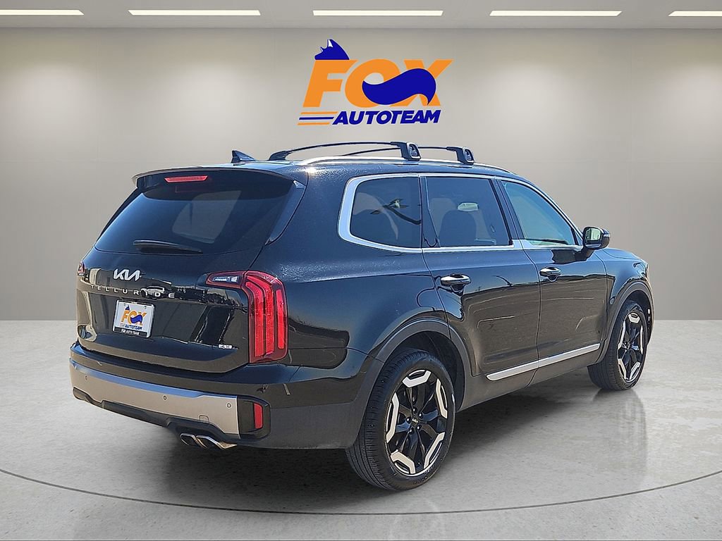 Used 2025 Kia Telluride S AWD/4WD image 4