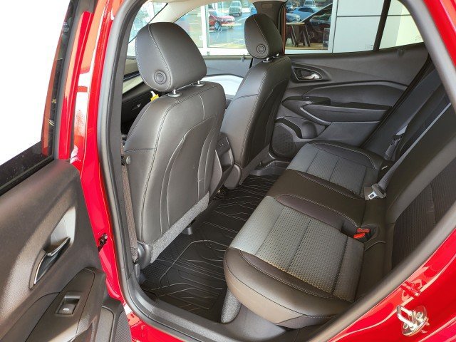 New 2026 Chevrolet Trax LT w/ Driver Confidence Package FWD image 6