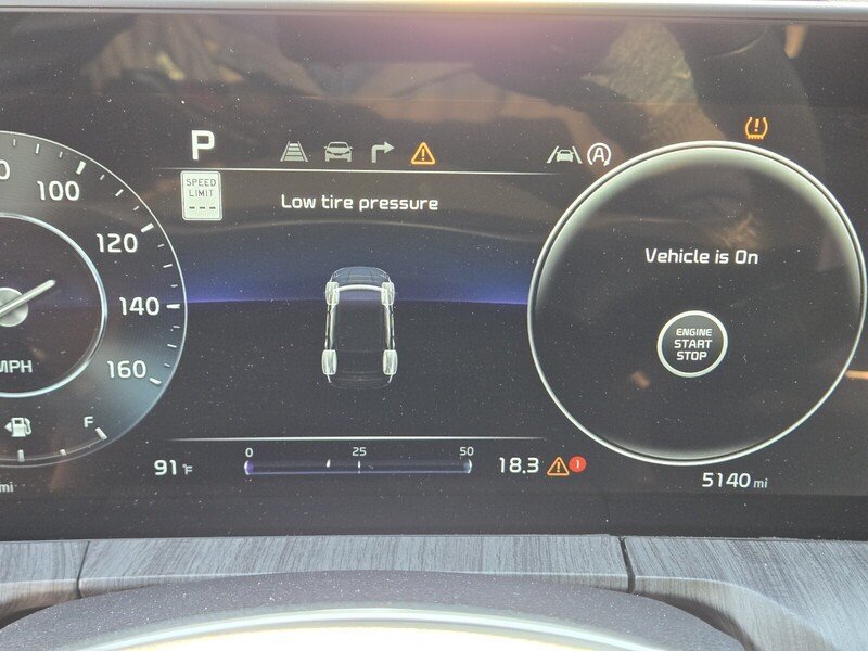 Certified 2025 Kia Telluride SX FWD image 23