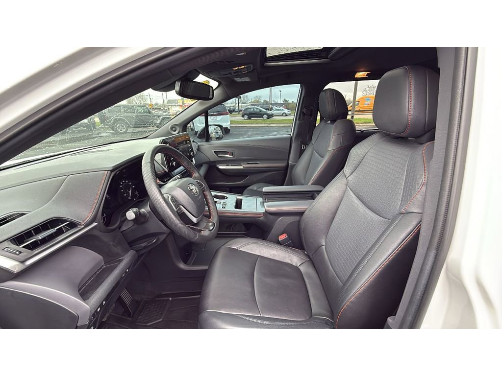 Certified 2024 Toyota Sienna XSE w/ XSE Plus Package image 32
