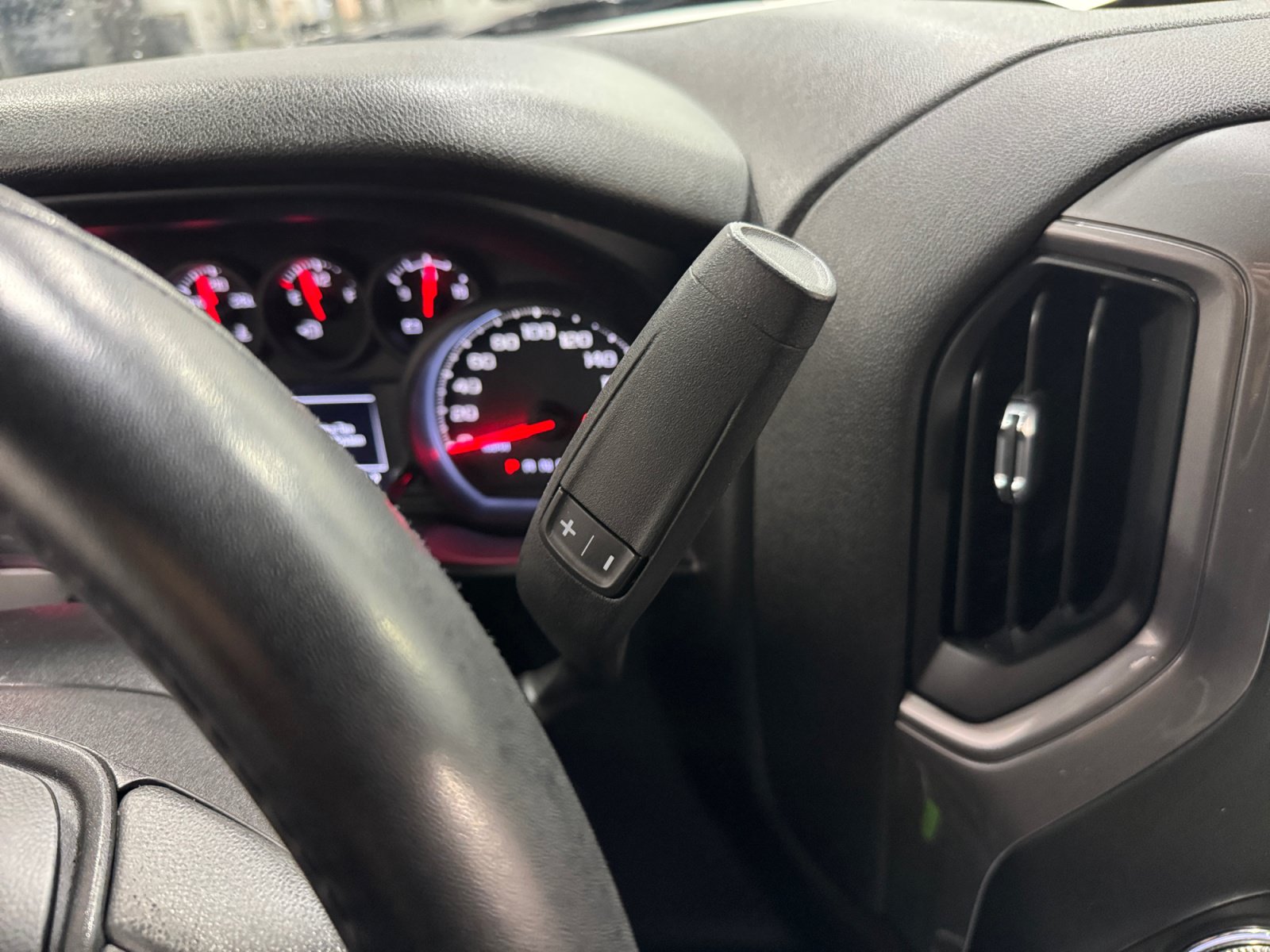 Used 2019 GMC Sierra 1500 4x4 Crew Cab w/ Convenience Package image 22