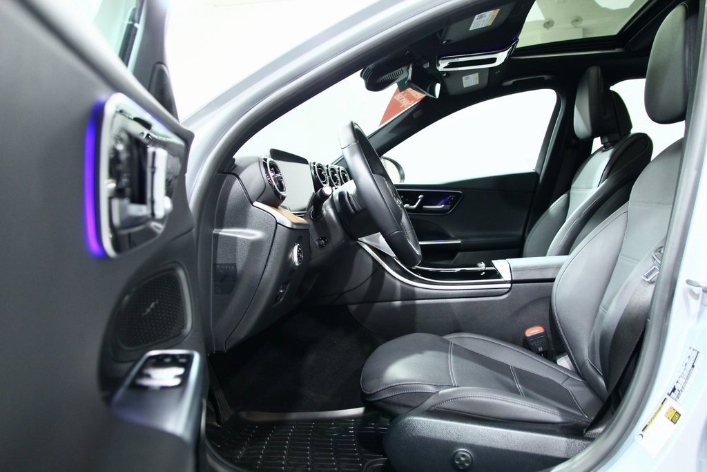 Used 2025 Mercedes-Benz C 300 C 300 image 18