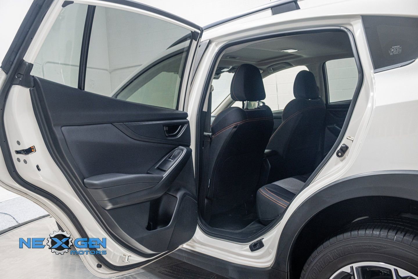 Used 2020 Subaru Crosstrek 2.0i Premium w/ Moonroof Package 2 image 25