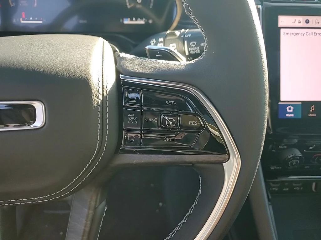 New 2025 Jeep Grand Cherokee L Overland w/ Luxury Tech Group IV image 13