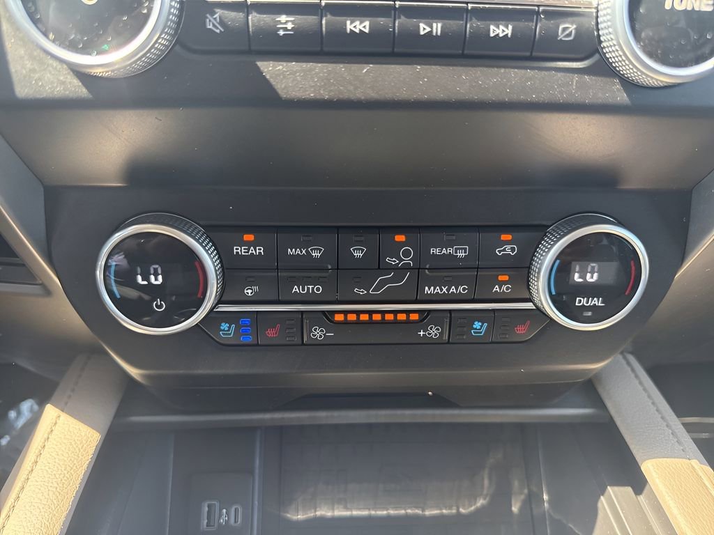 Used 2021 Ford Expedition XLT RWD image 20