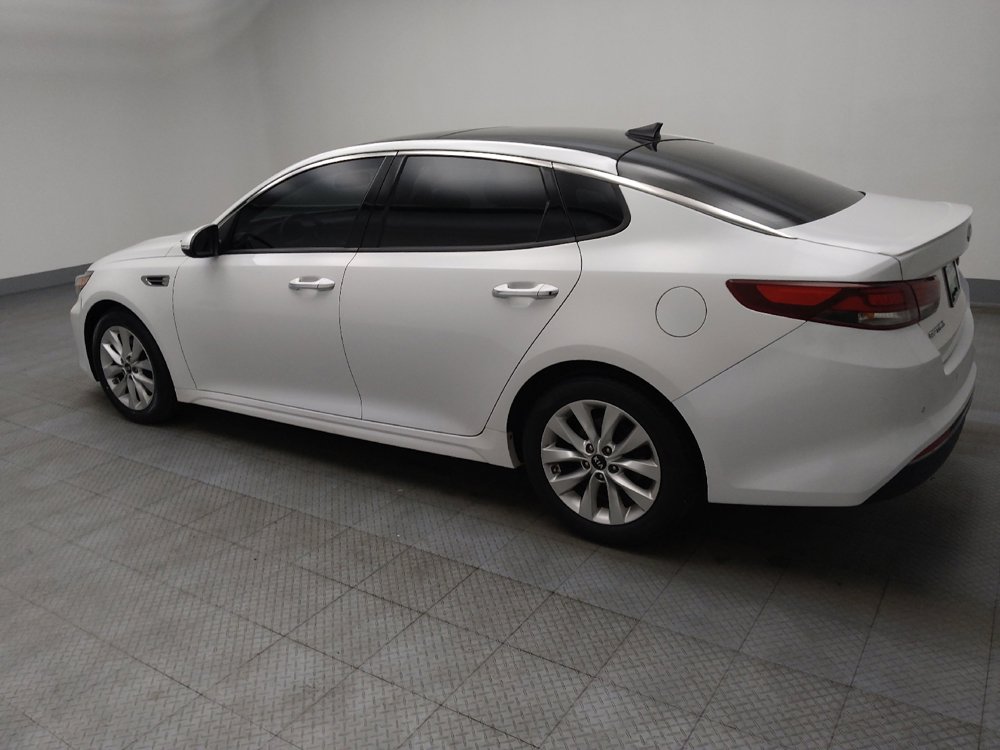 Used 2018 Kia Optima S w/ Panoramic Sunroof Package FWD image 3