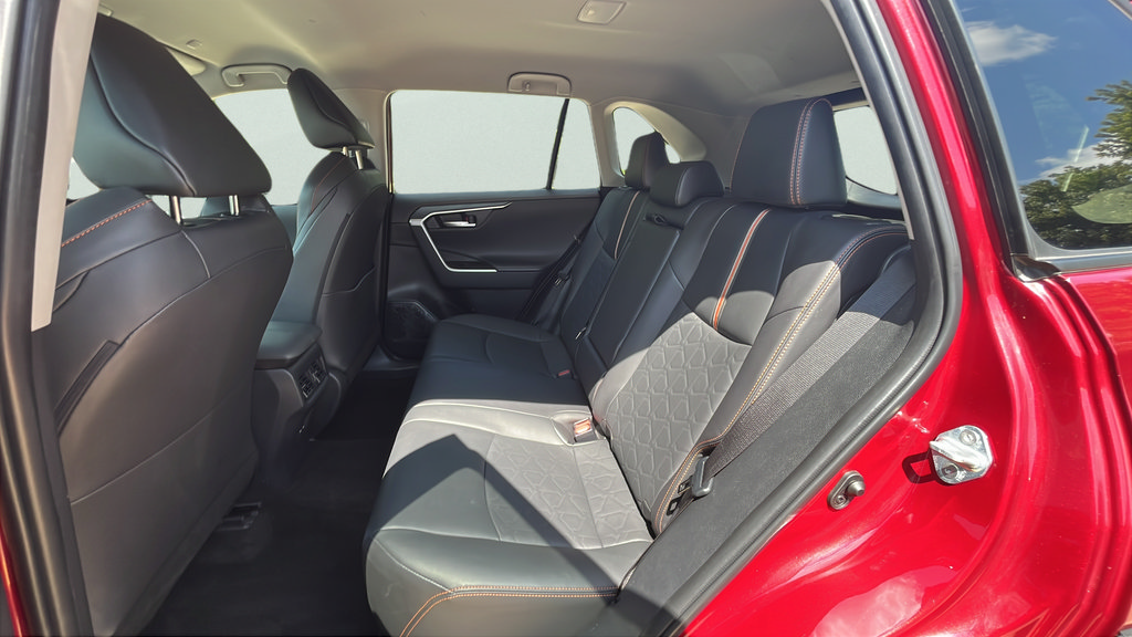 Used 2024 Toyota RAV4 Adventure AWD/4WD image 17