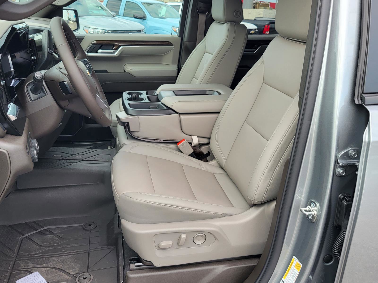 New 2026 Chevrolet Silverado 1500 LT image 14