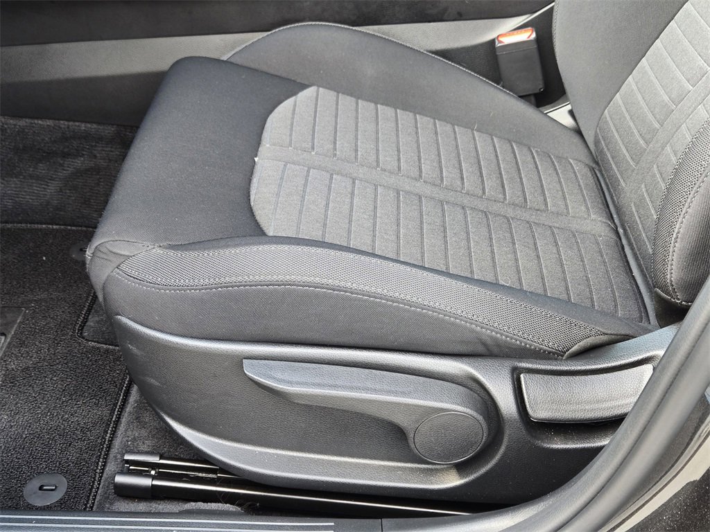 New 2025 Kia K5 LXS image 19