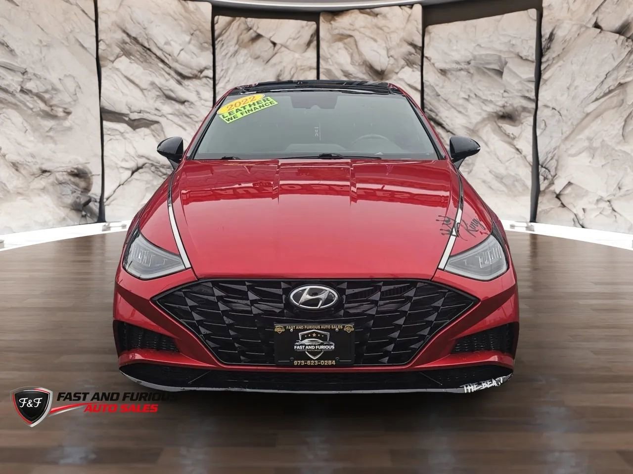 Used 2022 Hyundai Sonata SEL Plus FWD image 2