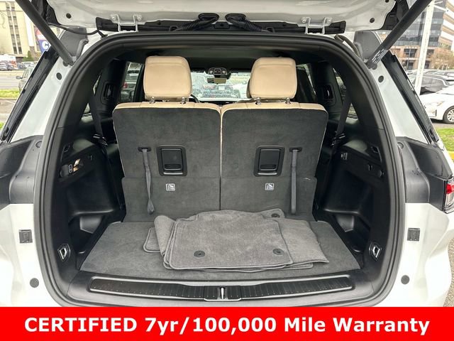 Certified 2023 Jeep Grand Cherokee L Limited w/ Luxury Tech Group II image 18