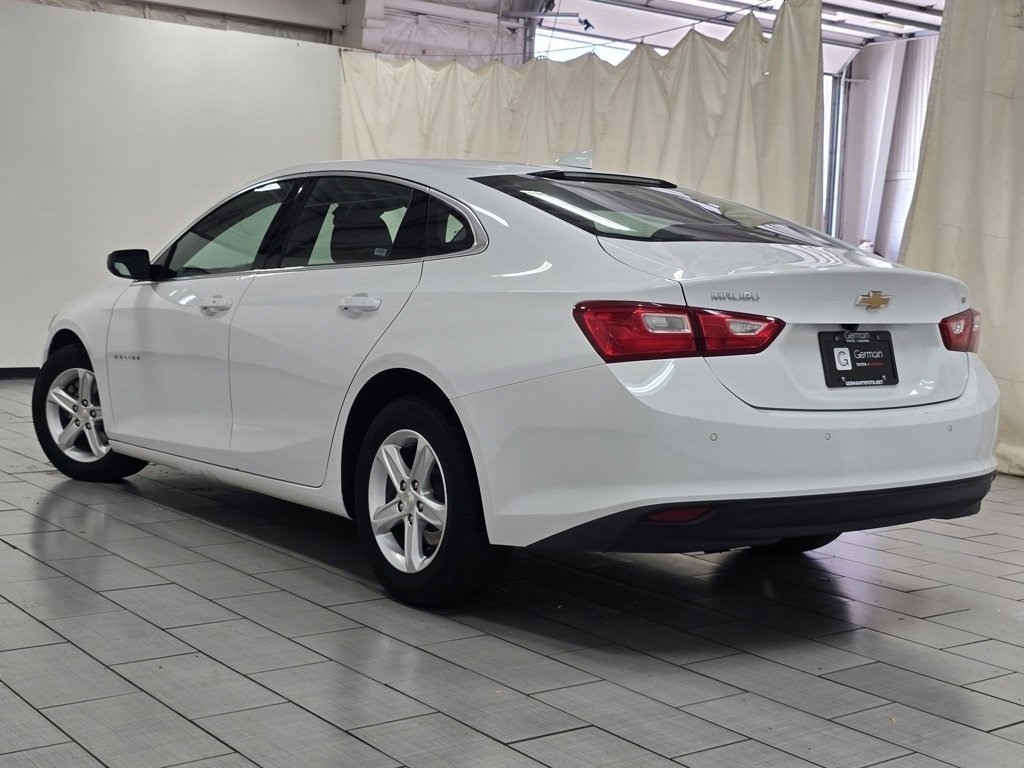 Used 2024 Chevrolet Malibu LT image 12