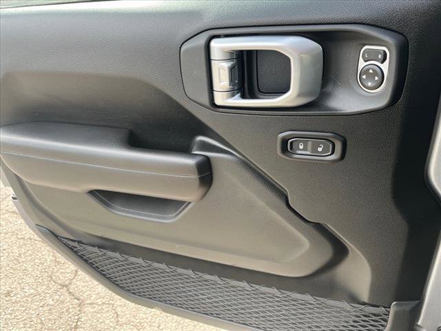 Used 2020 Jeep Gladiator Rubicon image 31