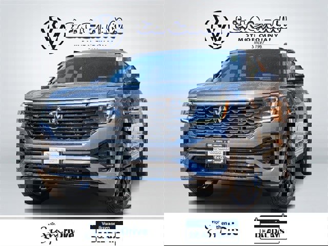 New 2025 Volkswagen Atlas Cross Sport SEL R-Line