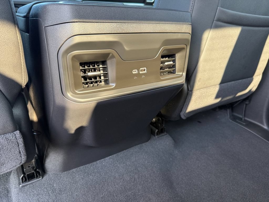 Used 2026 Chevrolet Silverado 1500 LT Trail Boss AWD/4WD image 16