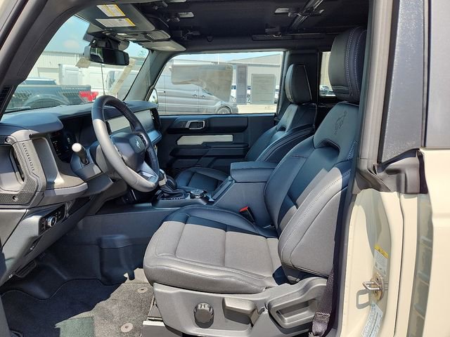 New 2025 Ford Bronco Badlands AWD/4WD image 5