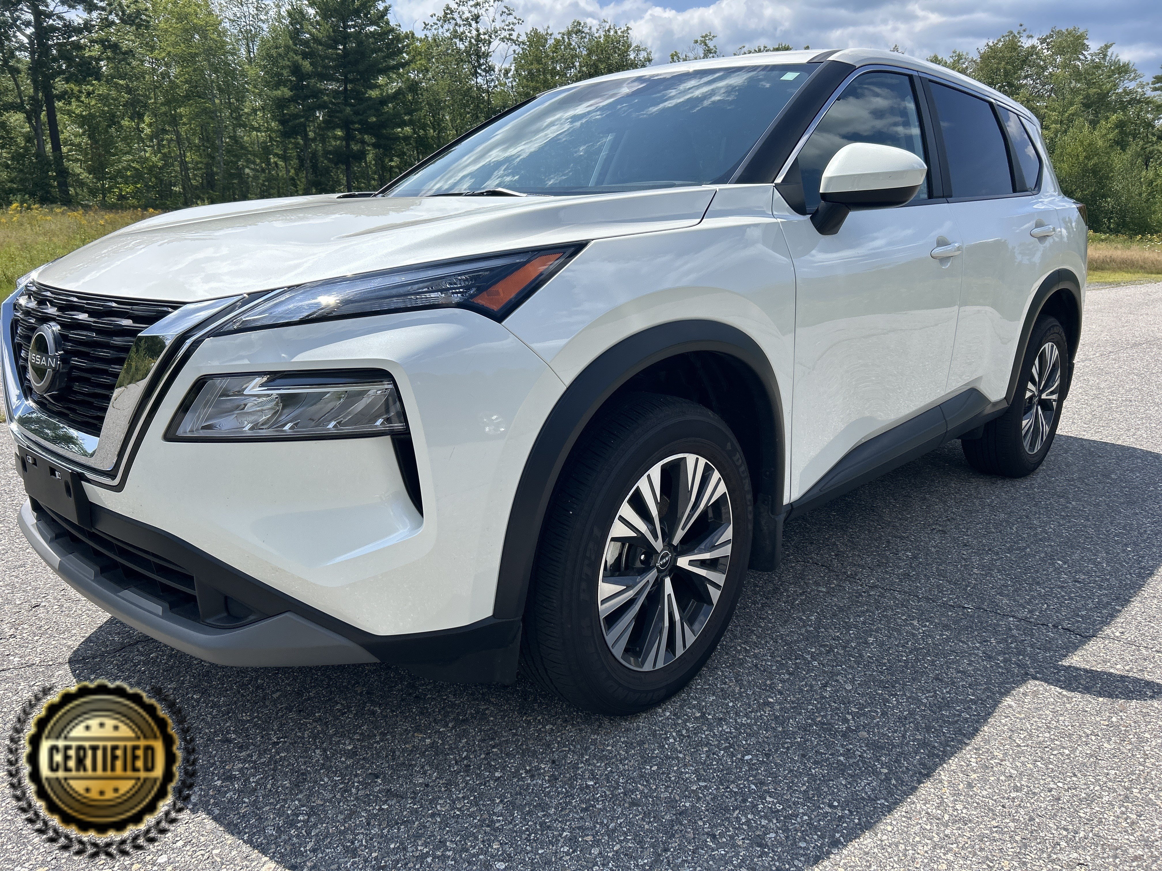 Certified 2023 Nissan Rogue SV AWD/4WD image 1