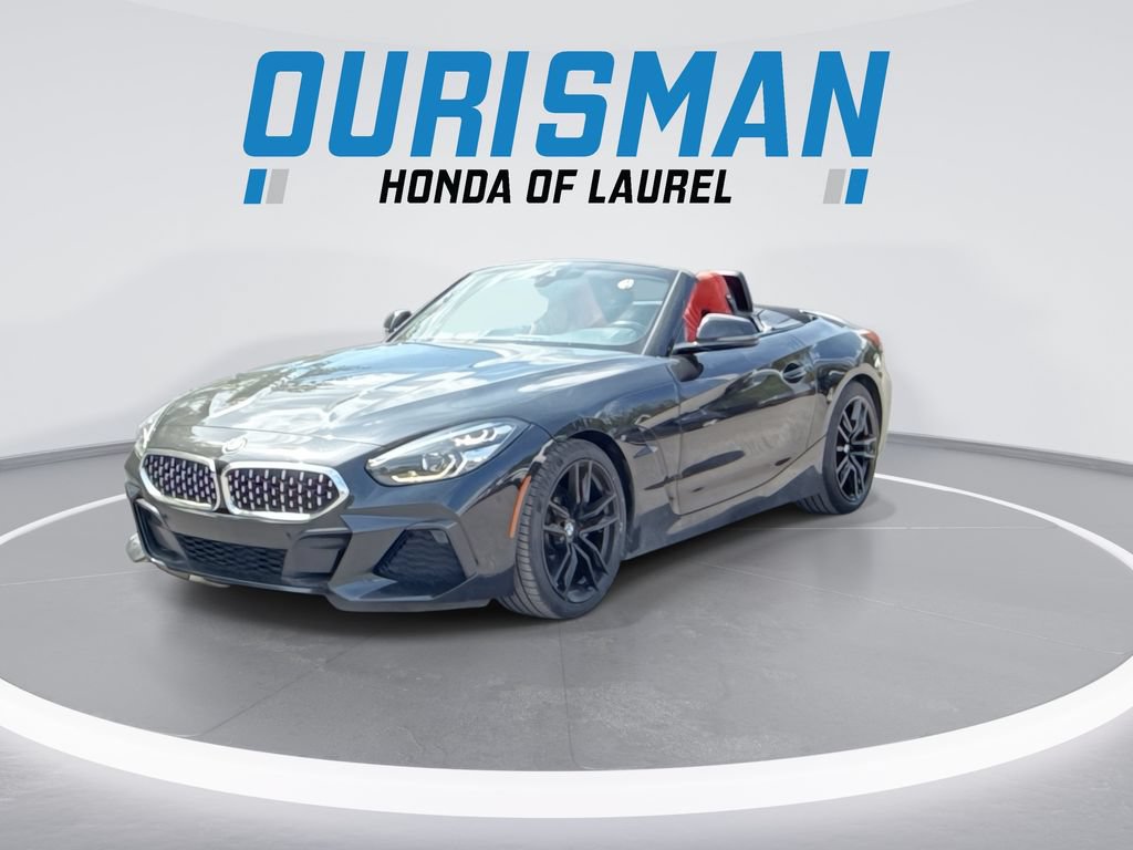 Used 2022 BMW Z4 sDrive30i w/ M Sport Package RWD image 4