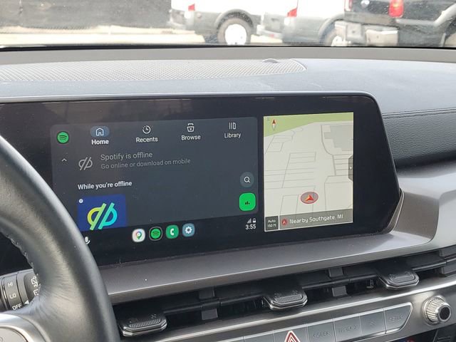 Used 2025 Kia Telluride S FWD image 13