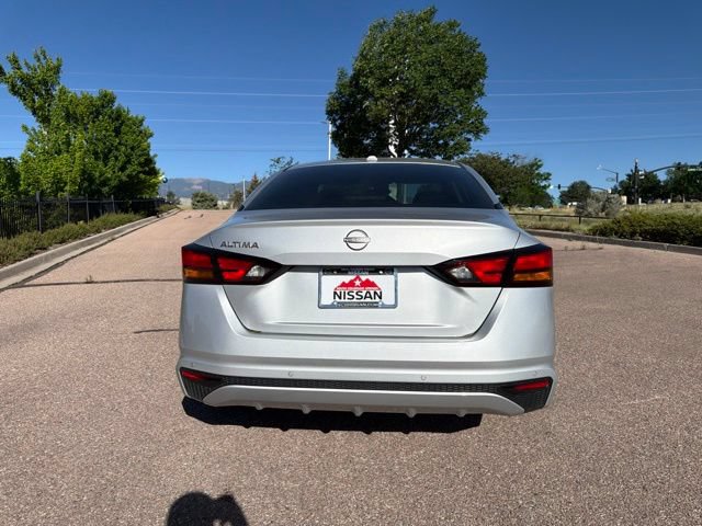 Used 2025 Nissan Altima 2.5 S FWD image 8