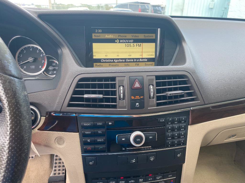 Used 2010 Mercedes-Benz E 350 Coupe image 28