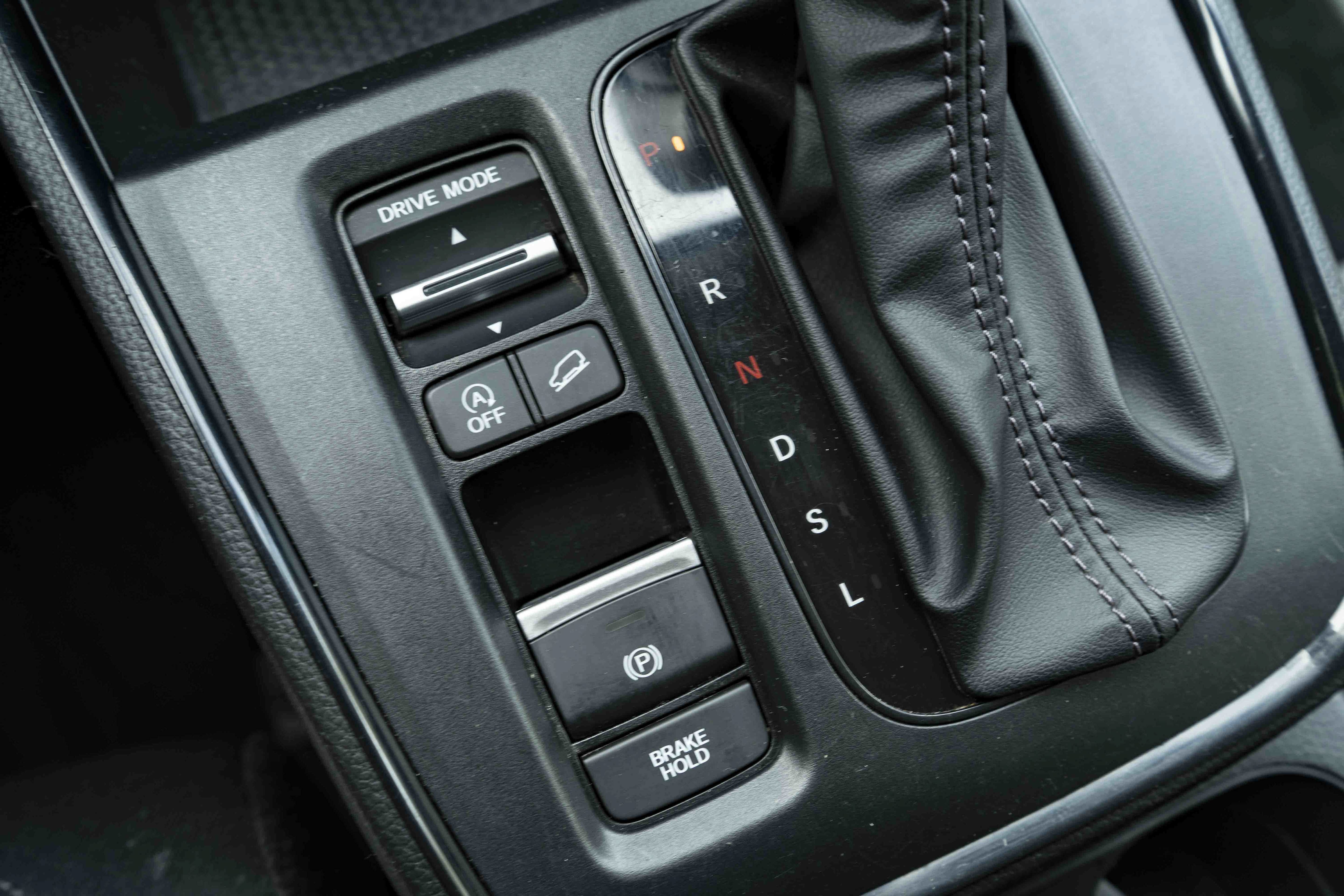 Certified 2025 Honda CR-V EX image 27