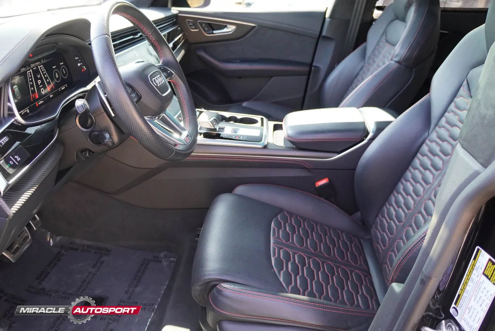 Used 2021 Audi RS Q8 AWD/4WD image 17