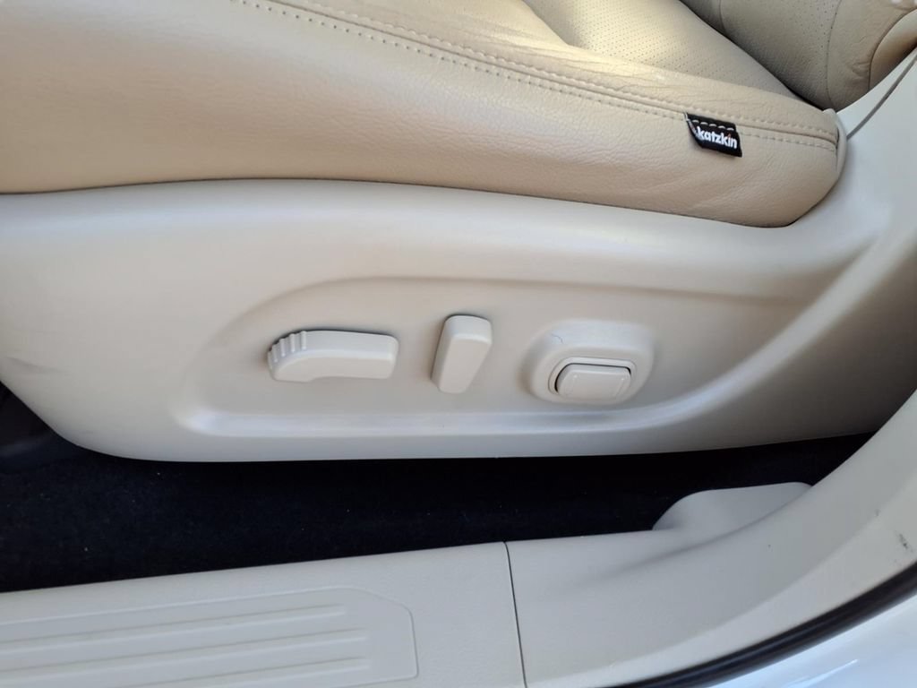 Used 2019 Nissan Murano SV w/ Cargo Package AWD/4WD image 22