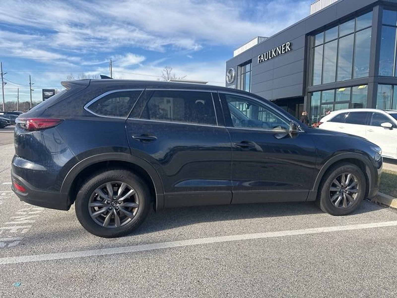 Used 2023 MAZDA CX-9 Touring image 3