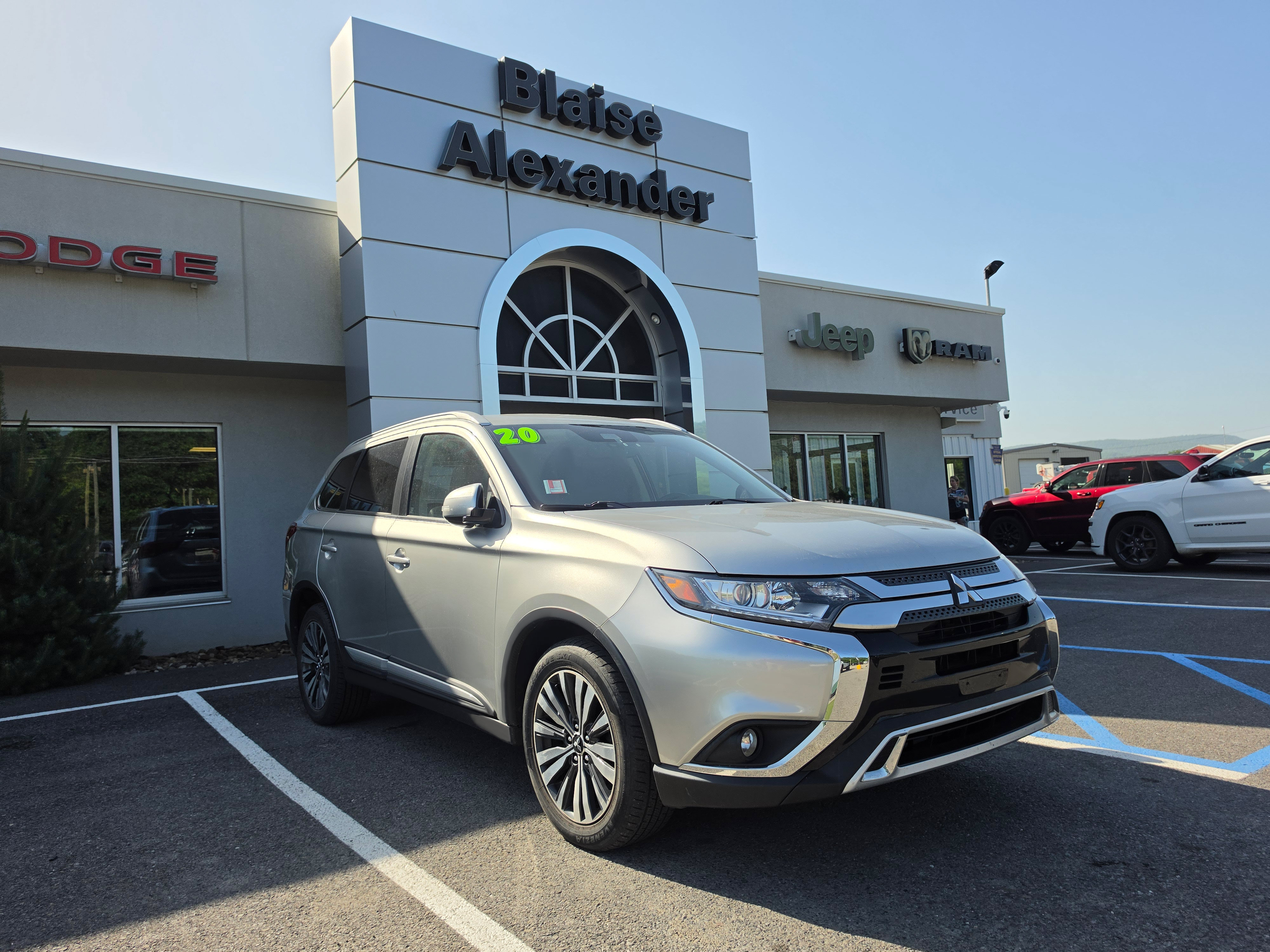 Used 2020 Mitsubishi Outlander SEL